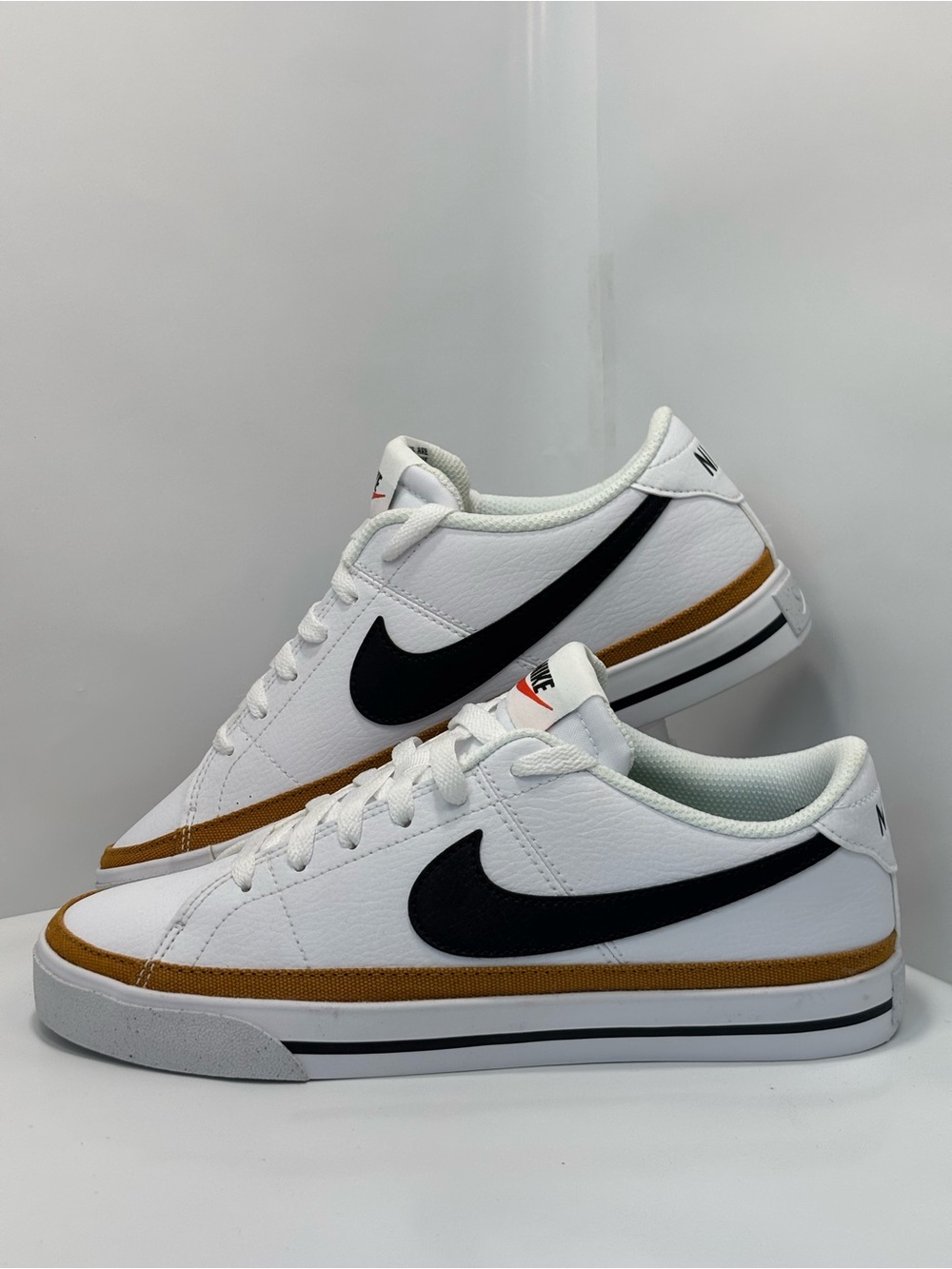 Nike Women's Size 7.5 Court Legacy Next Nature White Desert Ochre DH3161-100